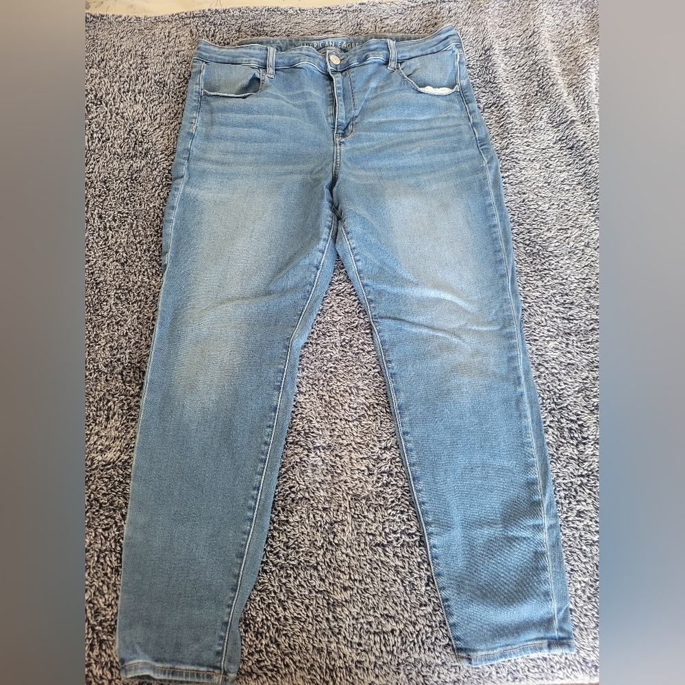 American Eagle skinny jeans